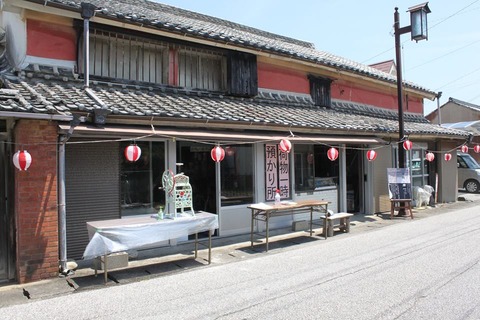 絵金祭り赤レンガ様子